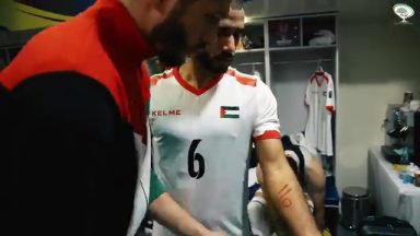 لقطة من داخل غرف ملابس منتخب فلسطين